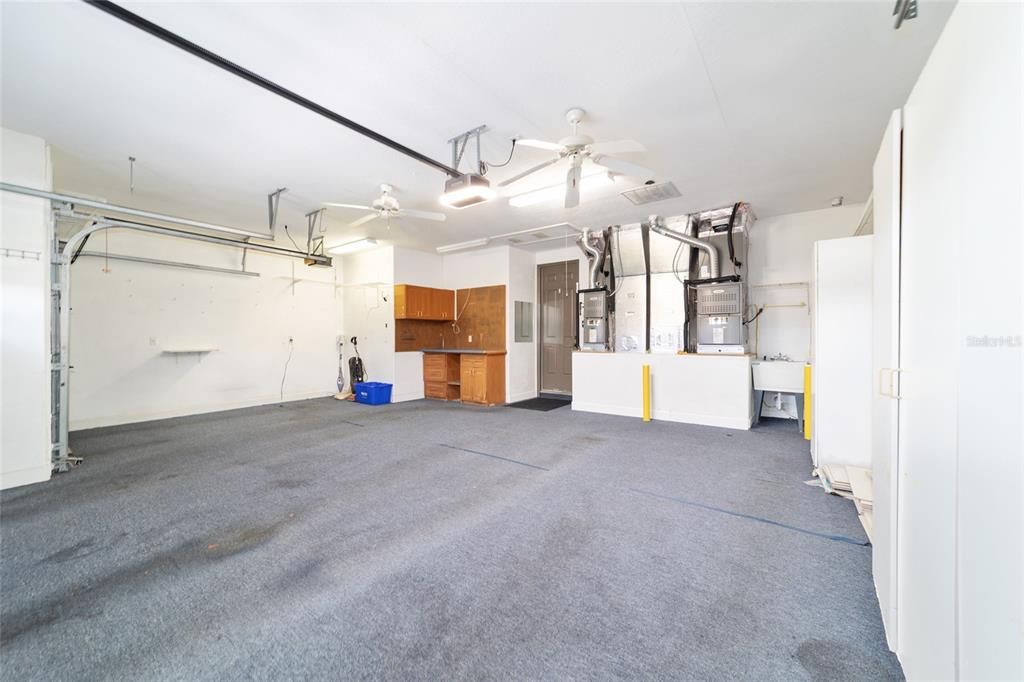 For Sale: $399,000 (3 beds, 2 baths, 2252 Square Feet)