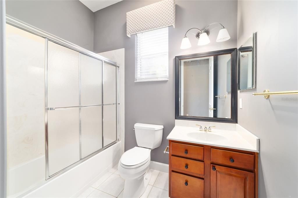 For Sale: $399,000 (3 beds, 2 baths, 2252 Square Feet)