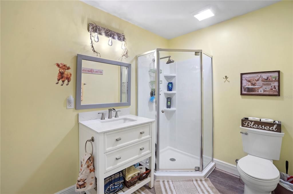 En Venta: $885,000 (3 camas, 3 baños, 2194 Pies cuadrados)