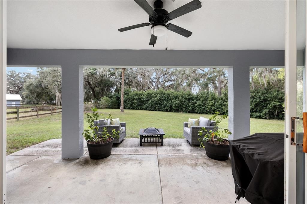 En Venta: $1,350,000 (3 camas, 2 baños, 1821 Pies cuadrados)