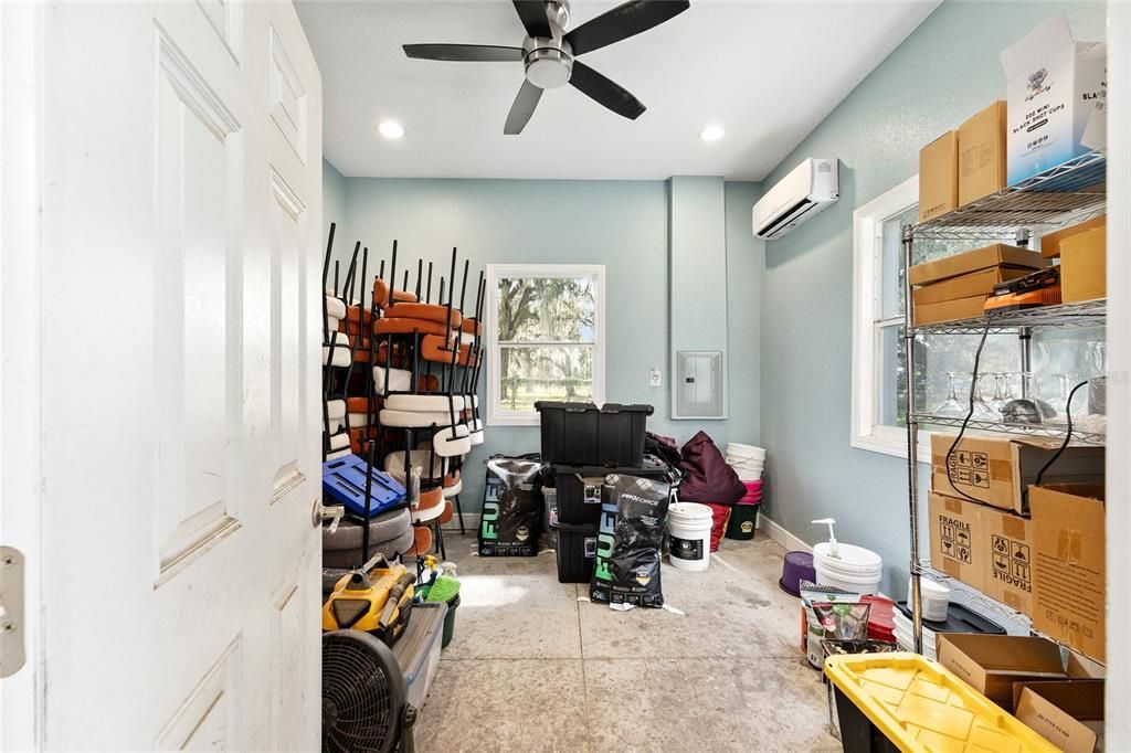 En Venta: $1,350,000 (3 camas, 2 baños, 1821 Pies cuadrados)