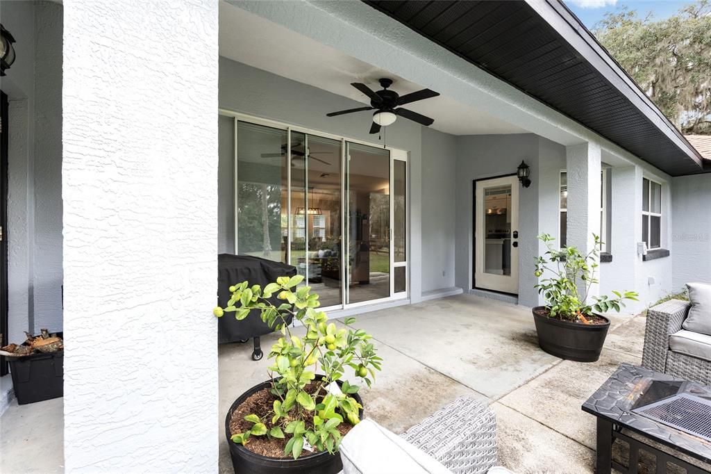 En Venta: $1,350,000 (3 camas, 2 baños, 1821 Pies cuadrados)