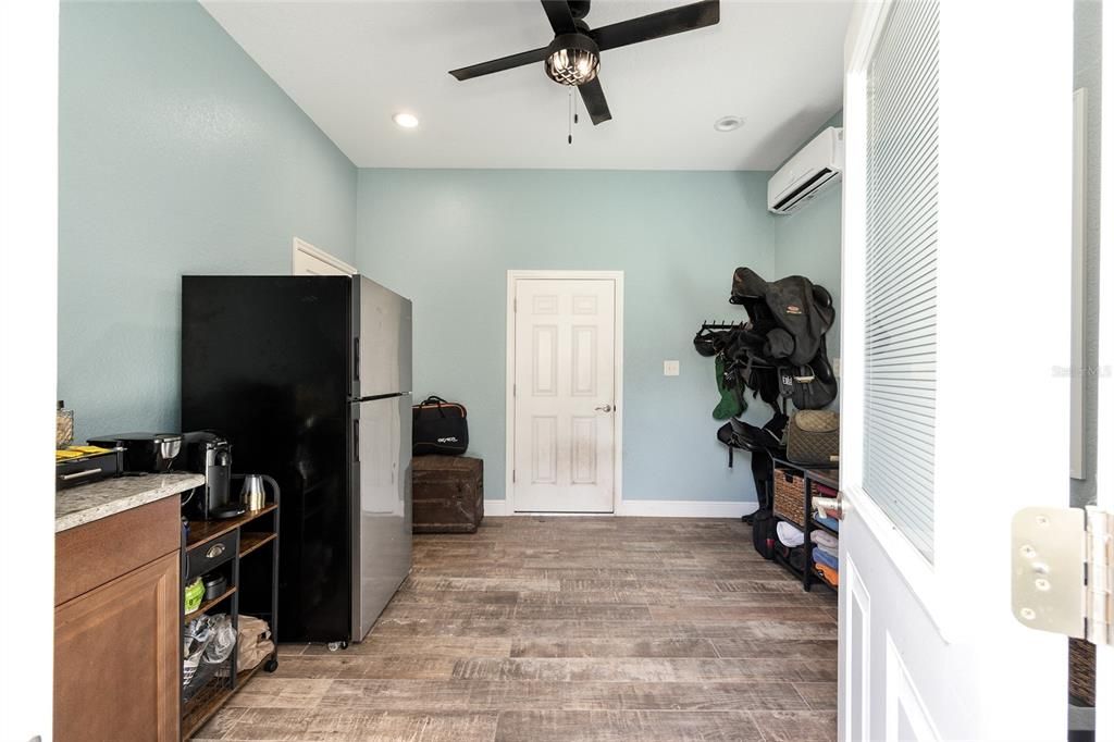 En Venta: $1,350,000 (3 camas, 2 baños, 1821 Pies cuadrados)