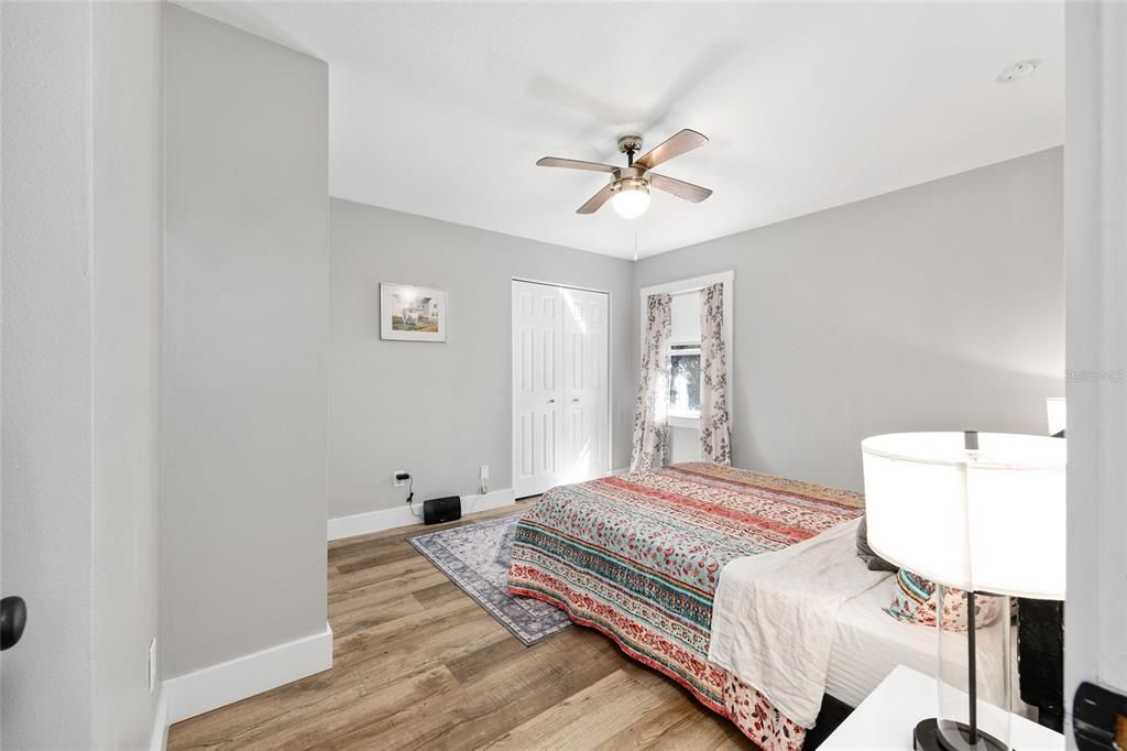 En Venta: $1,350,000 (3 camas, 2 baños, 1821 Pies cuadrados)