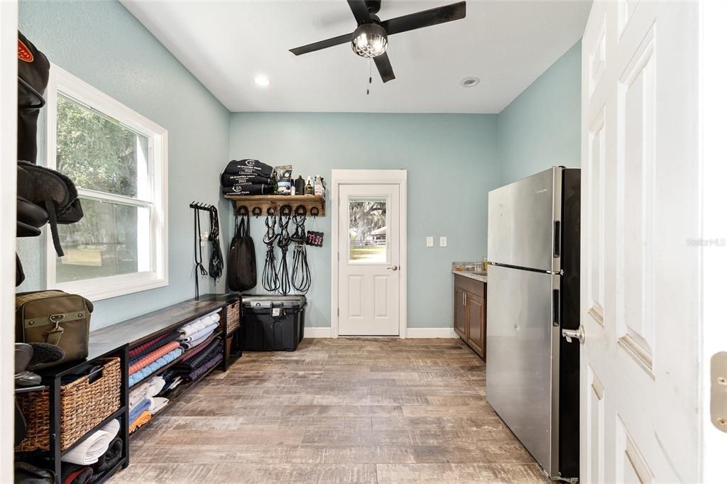 En Venta: $1,350,000 (3 camas, 2 baños, 1821 Pies cuadrados)