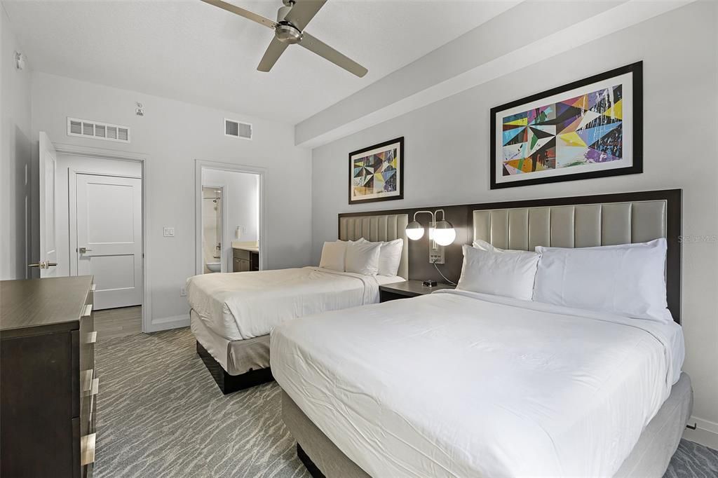 For Sale: $259,000 (2 beds, 2 baths, 1265 Square Feet)