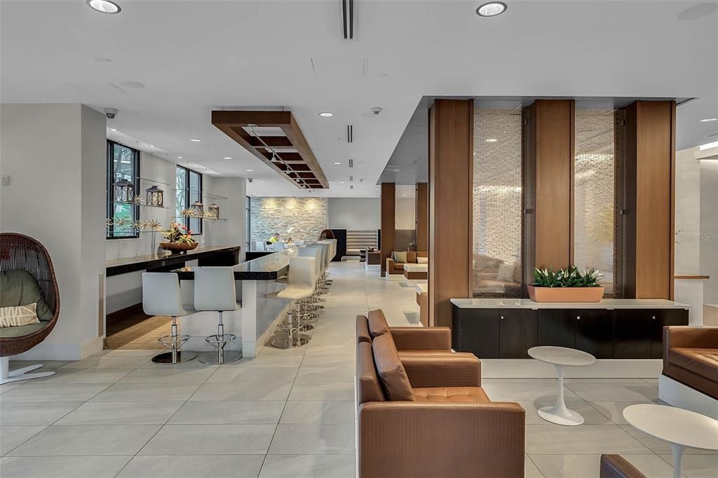 For Sale: $259,000 (2 beds, 2 baths, 1265 Square Feet)