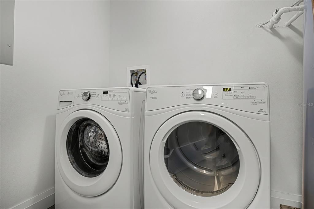 For Sale: $259,000 (2 beds, 2 baths, 1265 Square Feet)