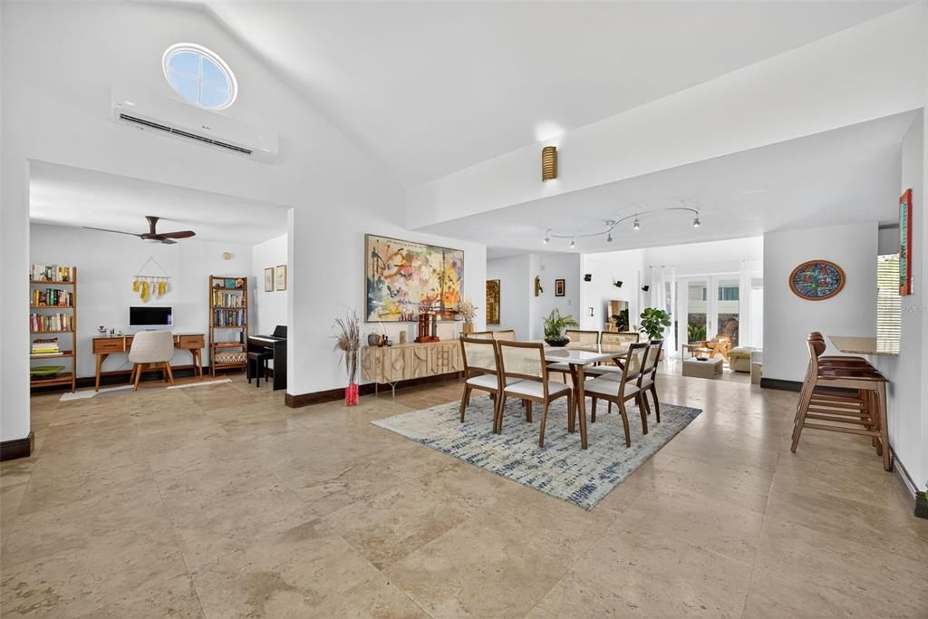 For Sale: $2,100,000 (4 beds, 4 baths, 3011 Square Feet)