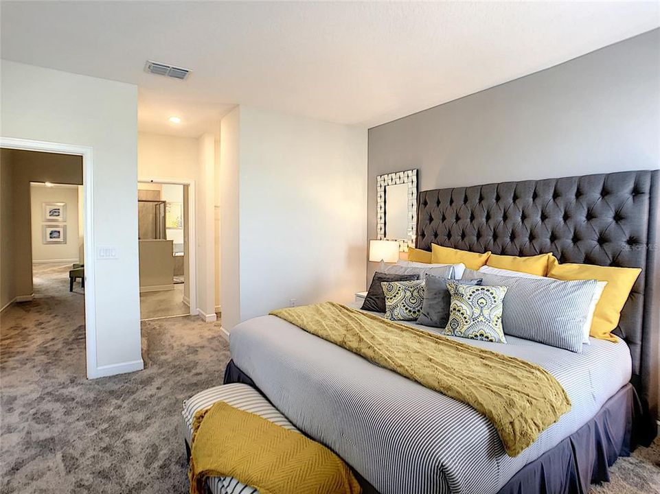 На продажу: $659,000 (6 спален, 5 ванн, 3343 Квадратных фут)