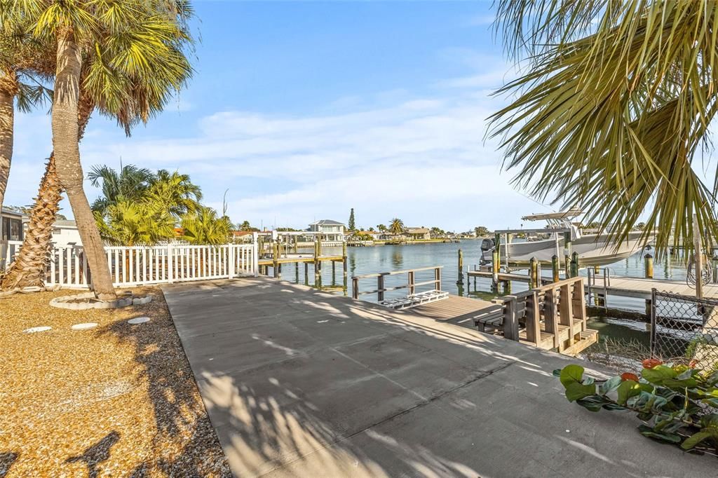 Active With Contract: $675,000 (3 beds, 2 baths, 1658 Square Feet)