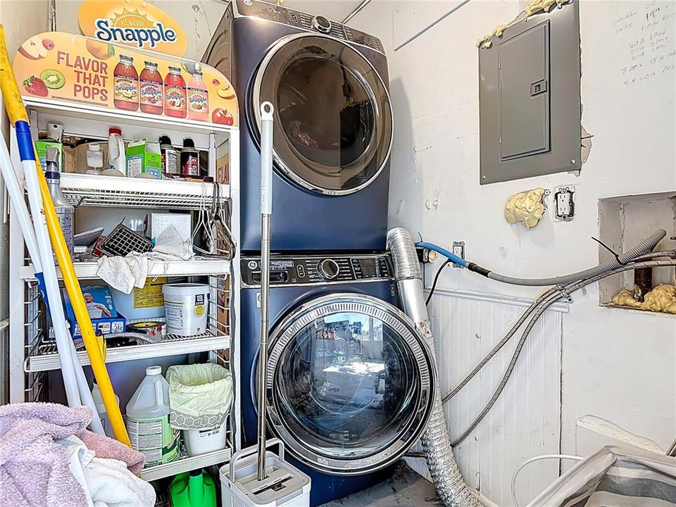 En Venta: $199,000 (2 camas, 1 baños, 880 Pies cuadrados)