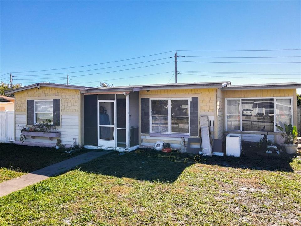 En Venta: $199,000 (2 camas, 1 baños, 880 Pies cuadrados)