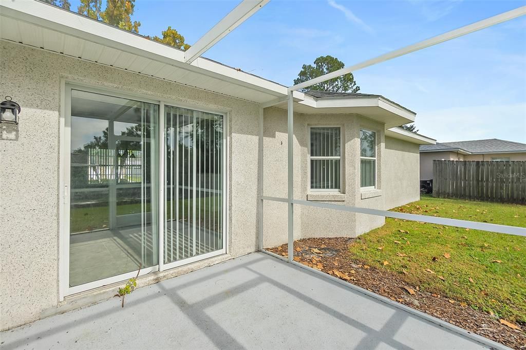 Active With Contract: $269,000 (3 beds, 2 baths, 1301 Square Feet)