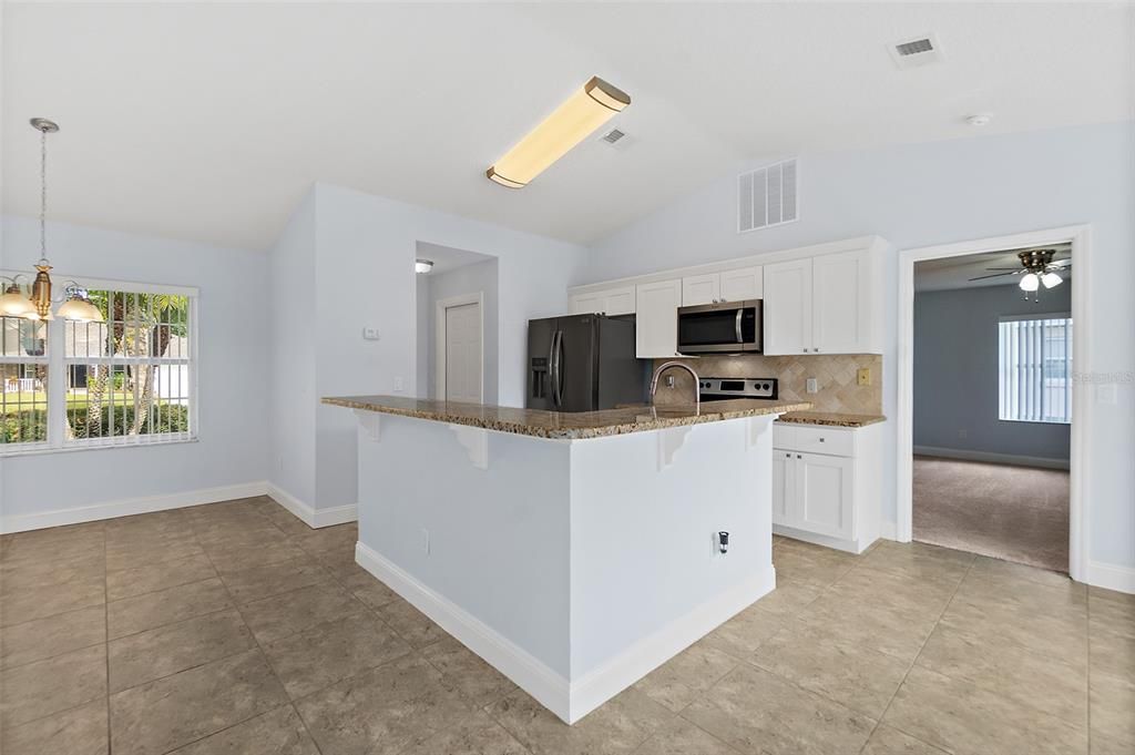 Active With Contract: $269,000 (3 beds, 2 baths, 1301 Square Feet)