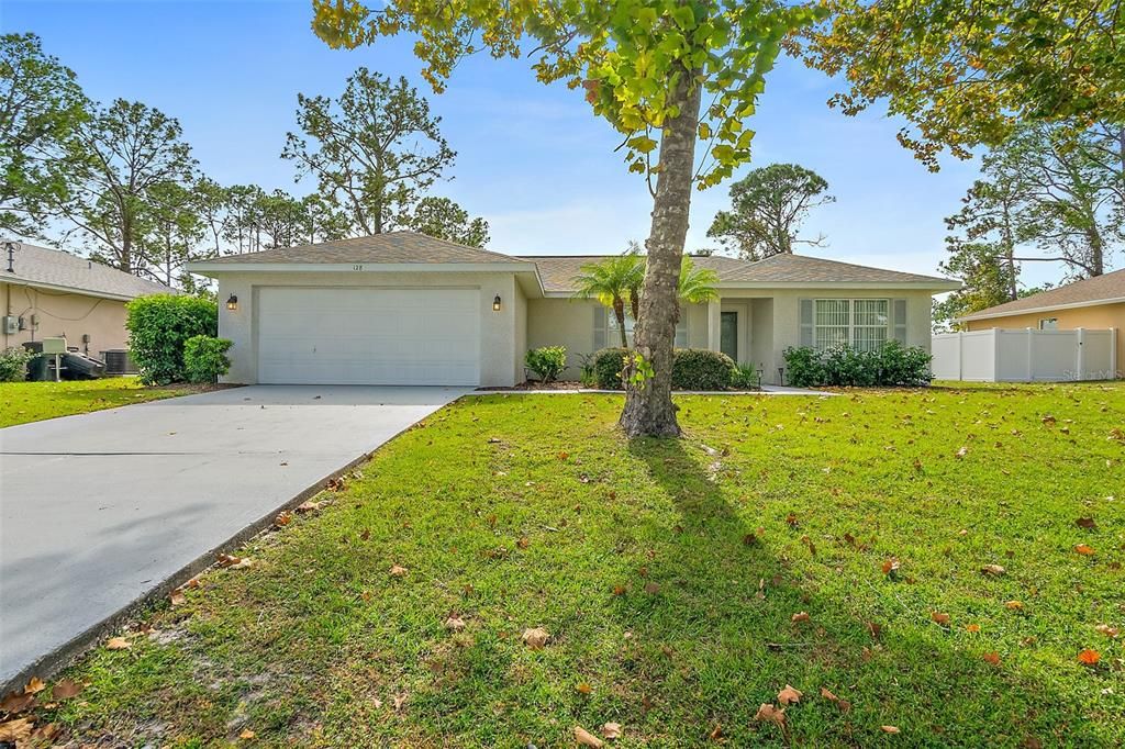 Active With Contract: $269,000 (3 beds, 2 baths, 1301 Square Feet)