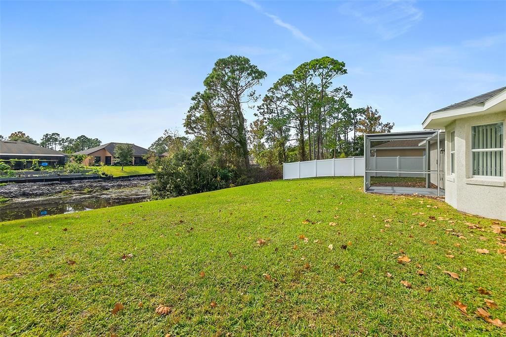 Active With Contract: $269,000 (3 beds, 2 baths, 1301 Square Feet)