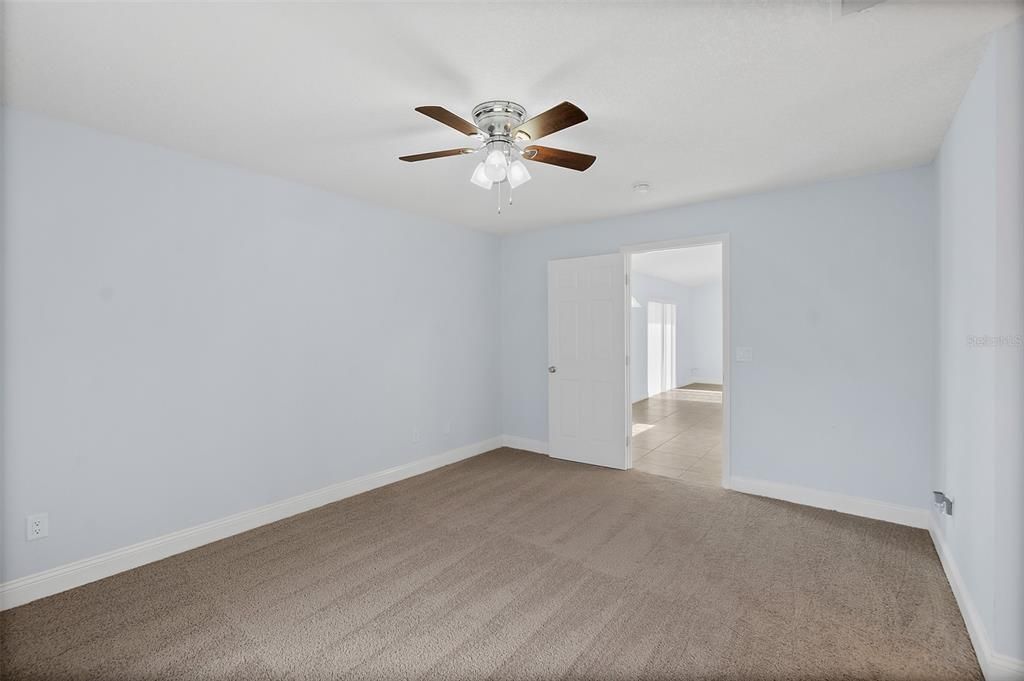 Active With Contract: $269,000 (3 beds, 2 baths, 1301 Square Feet)