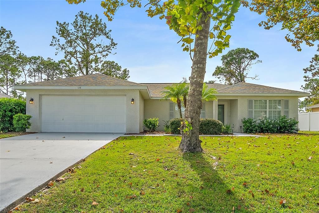 Active With Contract: $269,000 (3 beds, 2 baths, 1301 Square Feet)