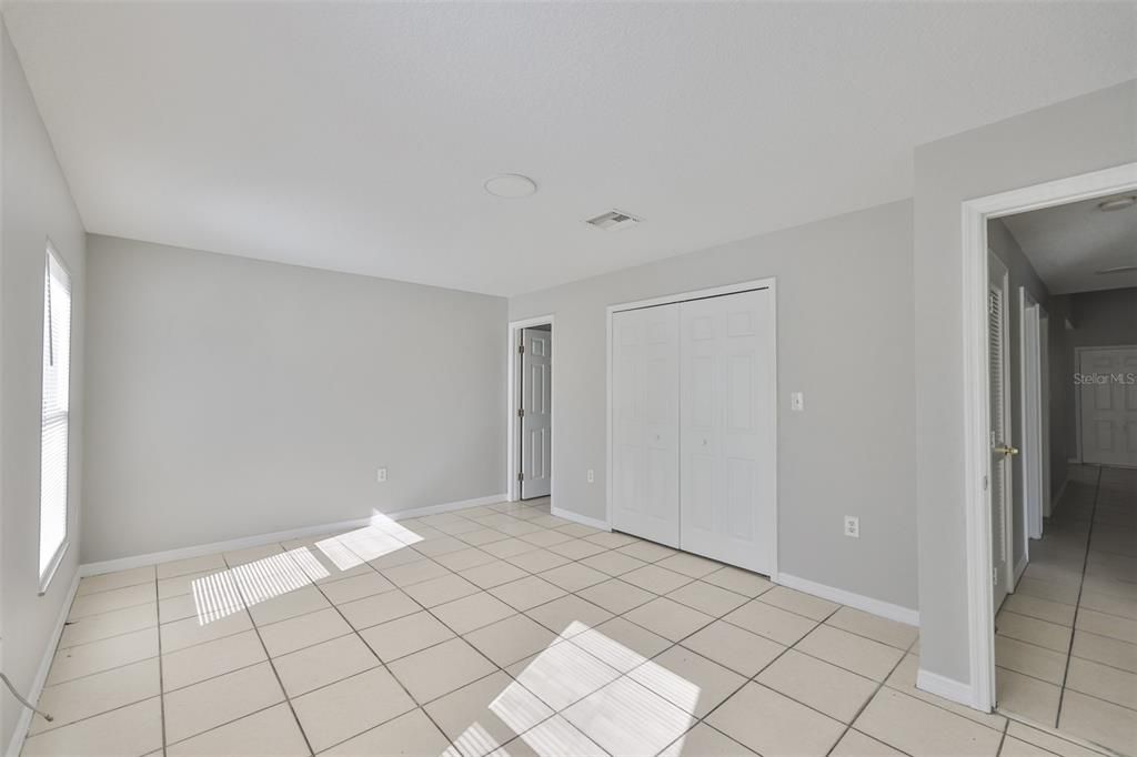 出租: $2,150 (4 贝兹, 2 浴室, 1320 平方英尺)