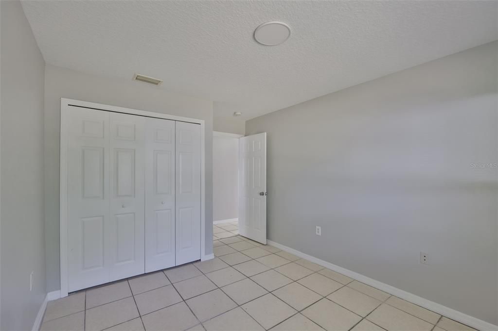 出租: $2,150 (4 贝兹, 2 浴室, 1320 平方英尺)