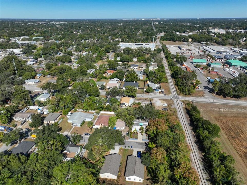 出租: $2,150 (4 贝兹, 2 浴室, 1320 平方英尺)