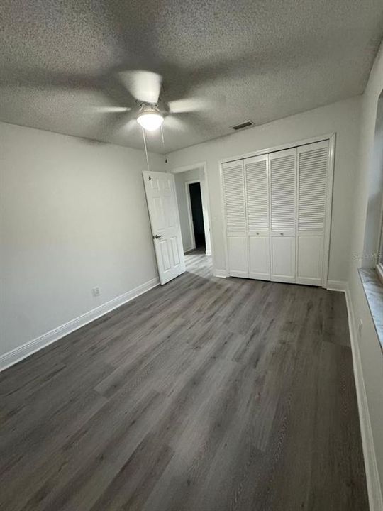 En Venta: $579,900 (4 camas, 2 baños, 1845 Pies cuadrados)