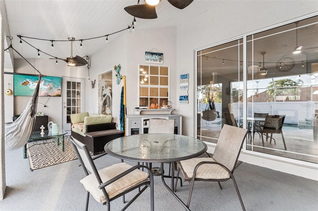 На продажу: $530,000 (4 спален, 2 ванн, 2321 Квадратных фут)