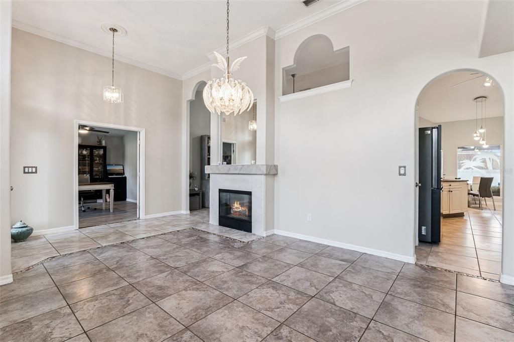 На продажу: $530,000 (4 спален, 2 ванн, 2321 Квадратных фут)