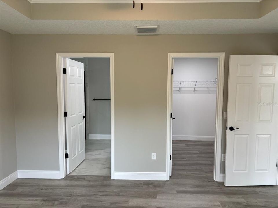 合同活跃: $257,500 (3 贝兹, 2 浴室, 1530 平方英尺)