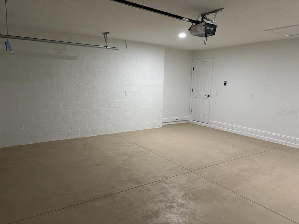 合同活跃: $257,500 (3 贝兹, 2 浴室, 1530 平方英尺)