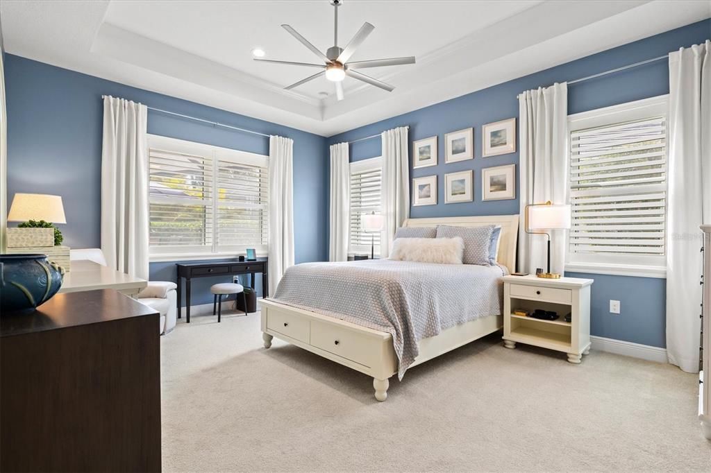 На продажу: $875,000 (3 спален, 3 ванн, 2563 Квадратных фут)