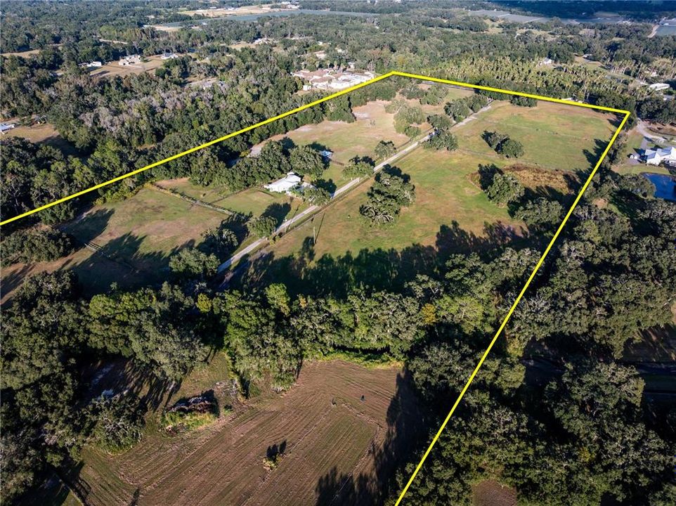 For Sale: $5,900,000 (7 beds, 5 baths, 7621 Square Feet)