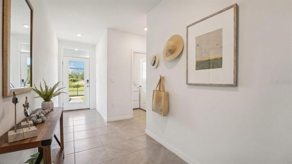 En Venta: $329,990 (3 camas, 2 baños, 1560 Pies cuadrados)