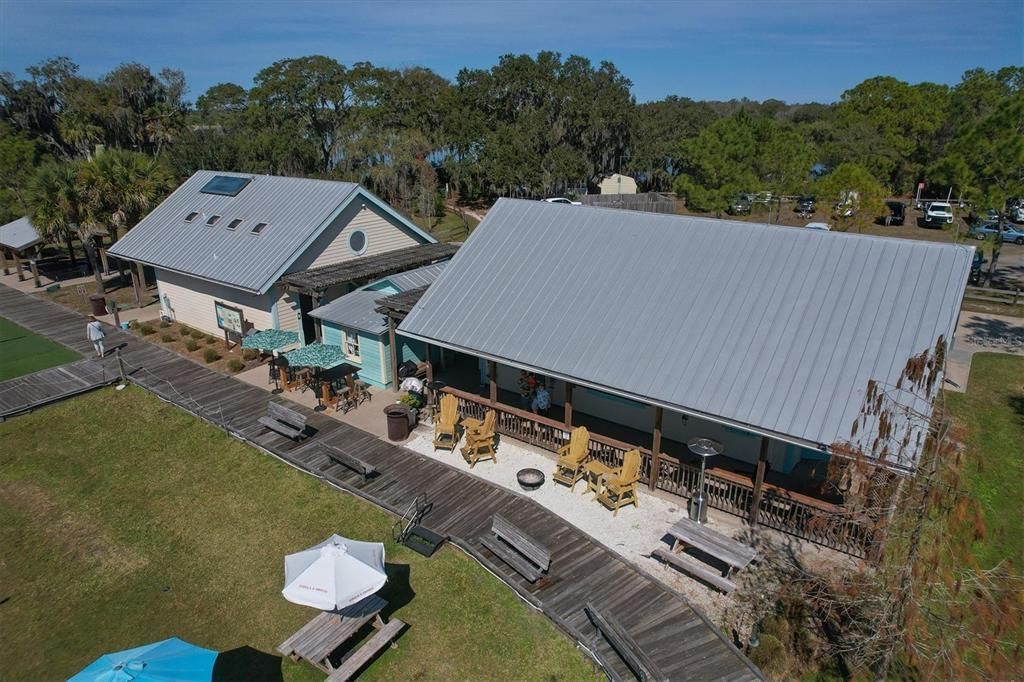 Active With Contract: $389,000 (3 beds, 2 baths, 1572 Square Feet)