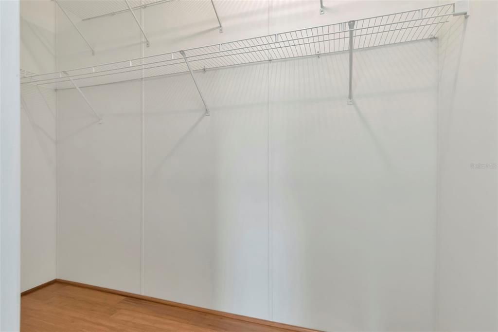 待售: $350,000 (3 贝兹, 2 浴室, 1728 平方英尺)