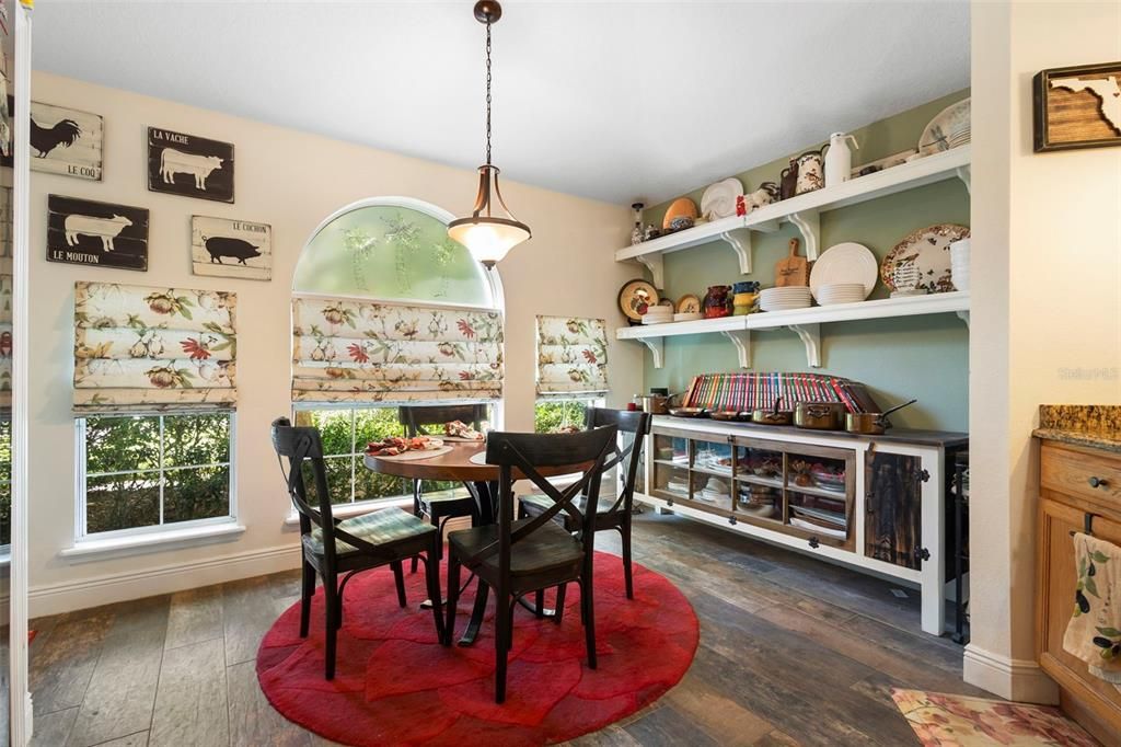 Active With Contract: $410,000 (4 beds, 2 baths, 1550 Square Feet)