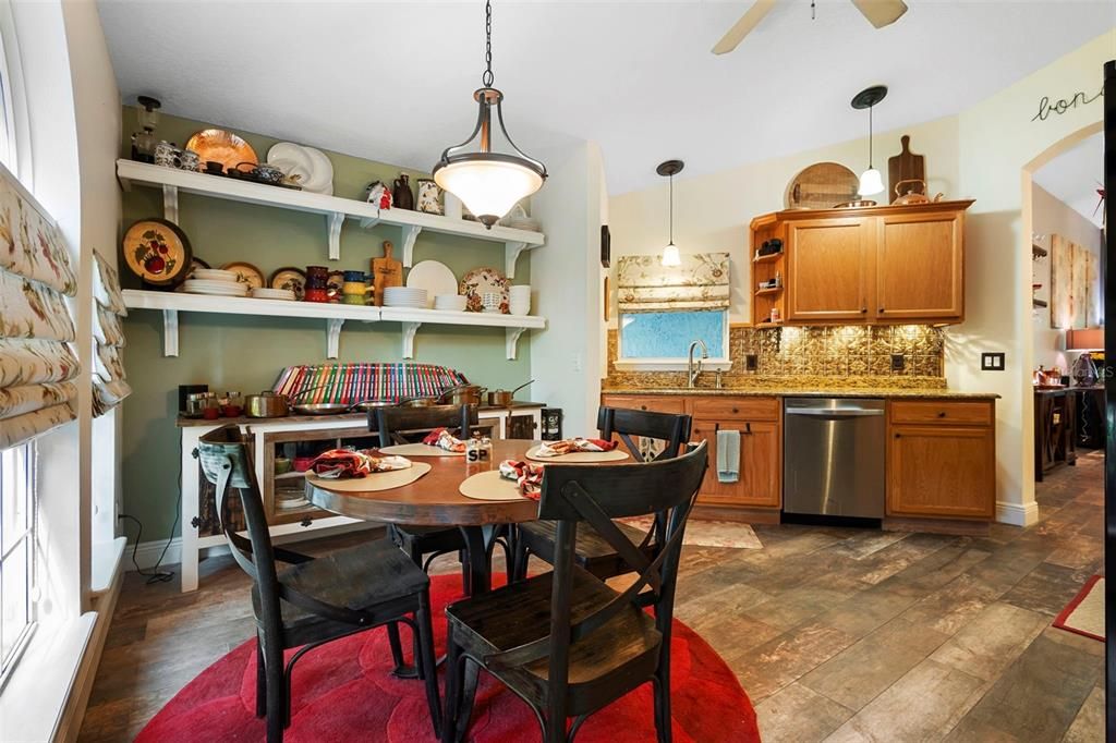 Active With Contract: $410,000 (4 beds, 2 baths, 1550 Square Feet)