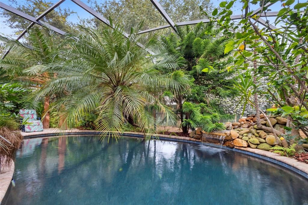 Active With Contract: $410,000 (4 beds, 2 baths, 1550 Square Feet)