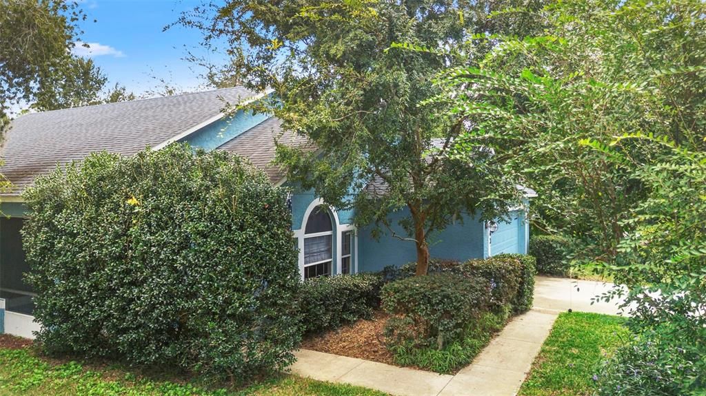 Active With Contract: $410,000 (4 beds, 2 baths, 1550 Square Feet)