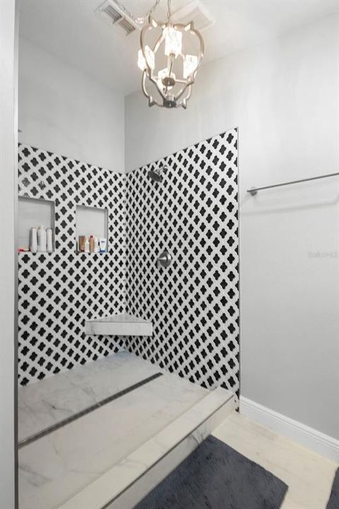 Active With Contract: $410,000 (4 beds, 2 baths, 1550 Square Feet)