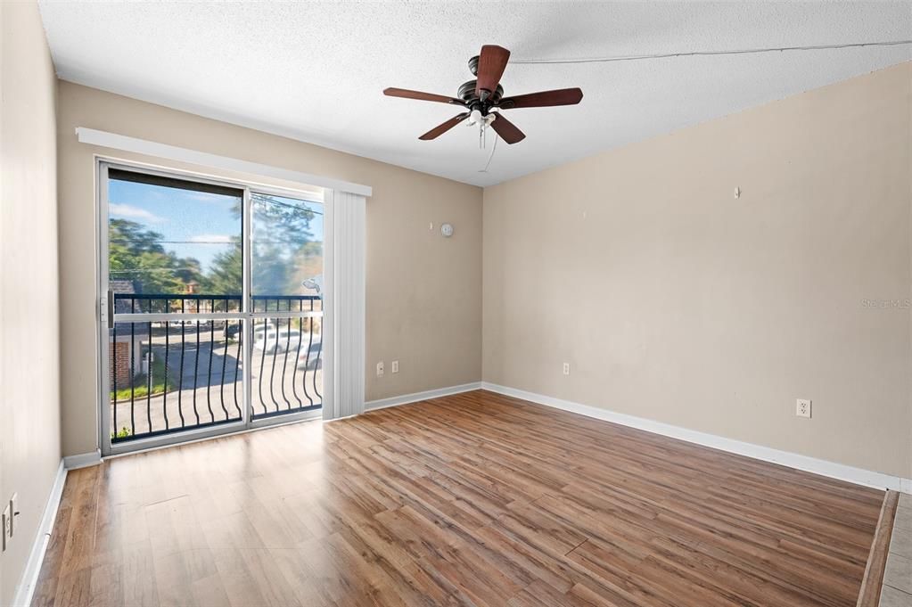 En Venta: $114,900 (1 camas, 1 baños, 574 Pies cuadrados)