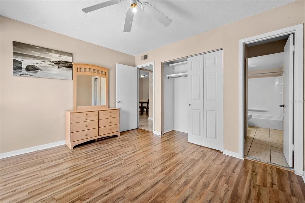 En Venta: $114,900 (1 camas, 1 baños, 574 Pies cuadrados)