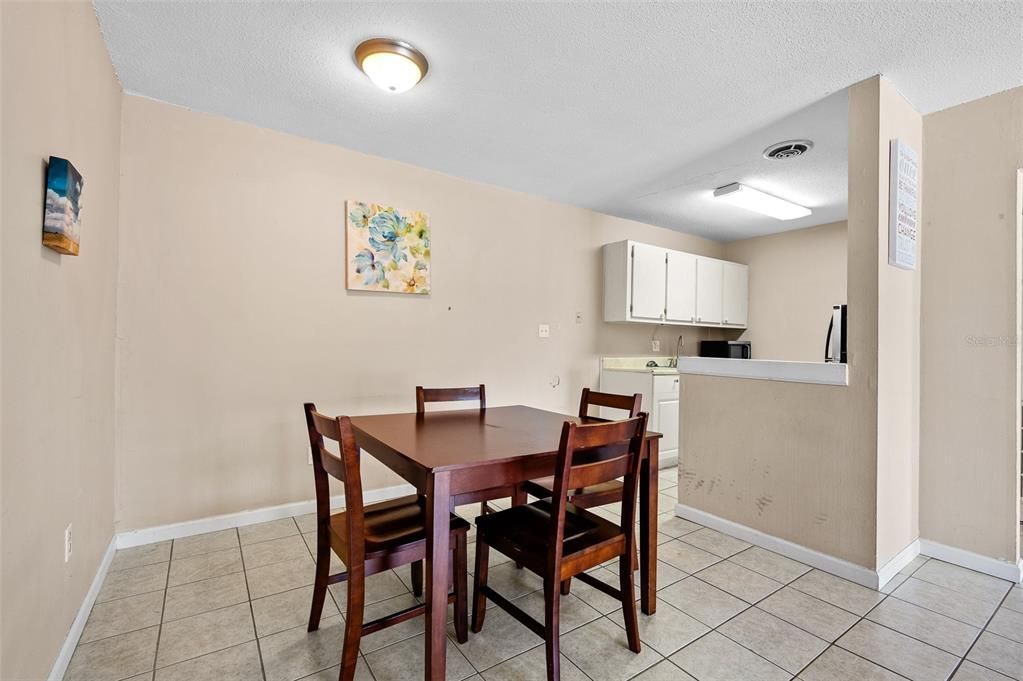 En Venta: $114,900 (1 camas, 1 baños, 574 Pies cuadrados)