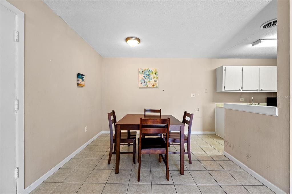 En Venta: $114,900 (1 camas, 1 baños, 574 Pies cuadrados)