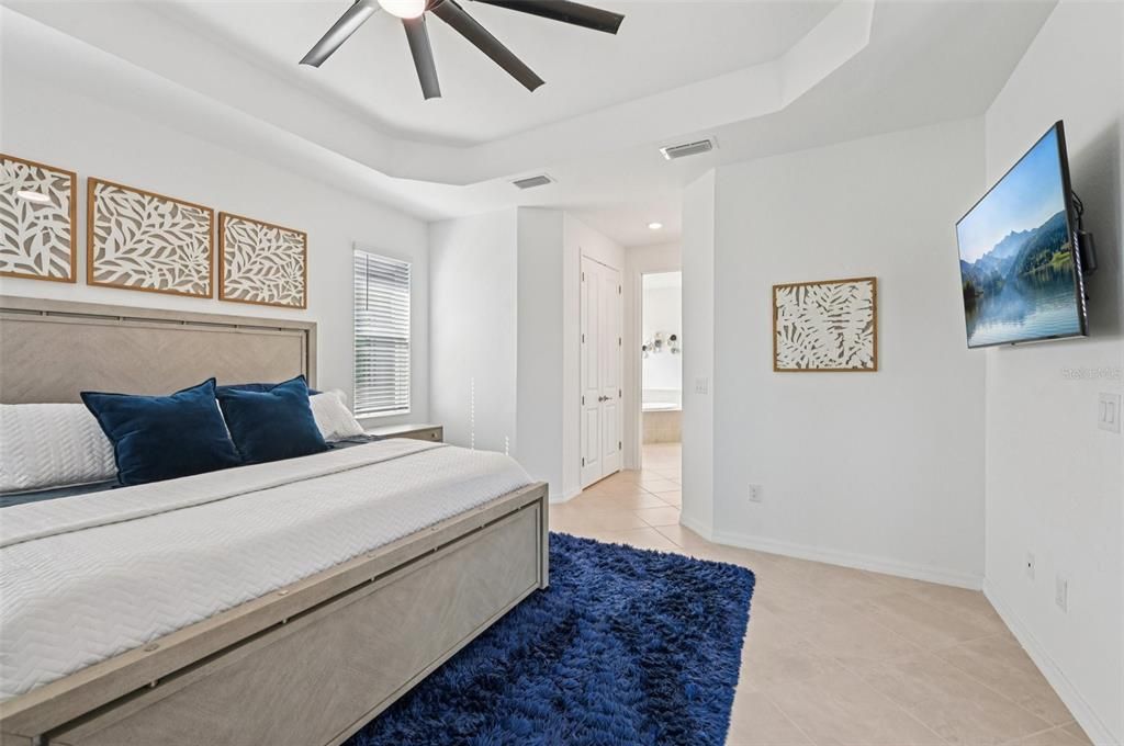 На продажу: $789,900 (4 спален, 2 ванн, 2242 Квадратных фут)