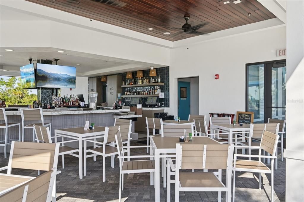 На продажу: $789,900 (4 спален, 2 ванн, 2242 Квадратных фут)