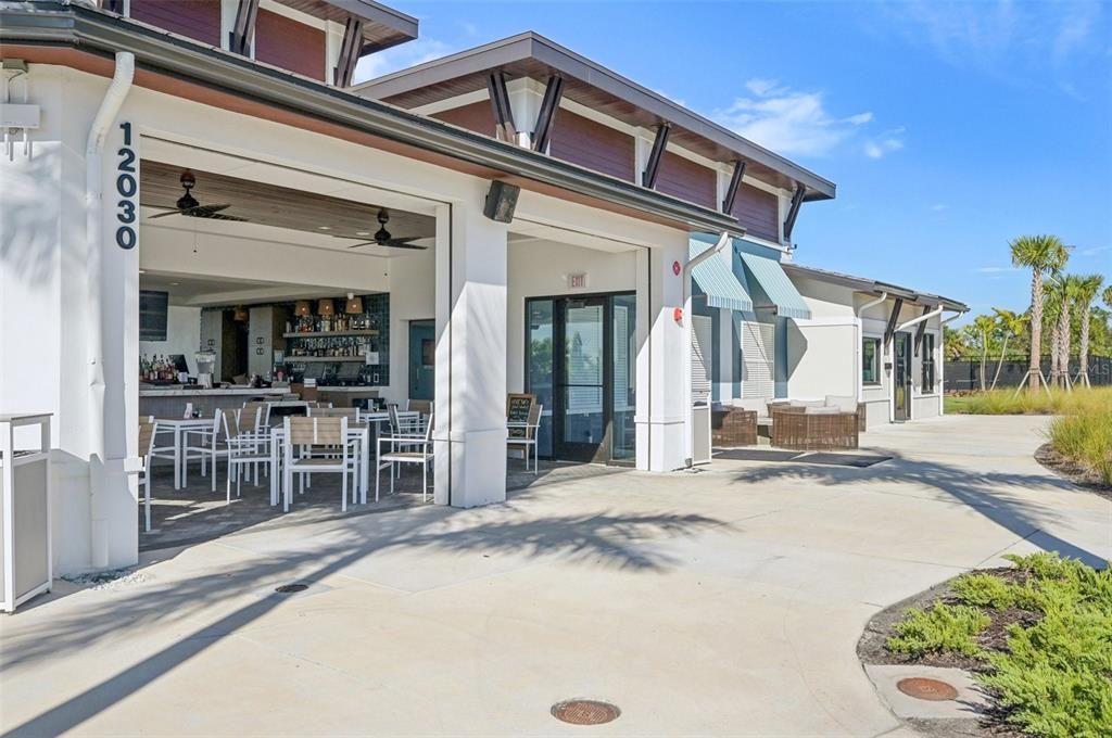 На продажу: $789,900 (4 спален, 2 ванн, 2242 Квадратных фут)