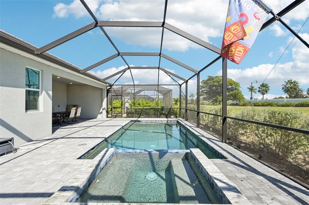 На продажу: $789,900 (4 спален, 2 ванн, 2242 Квадратных фут)