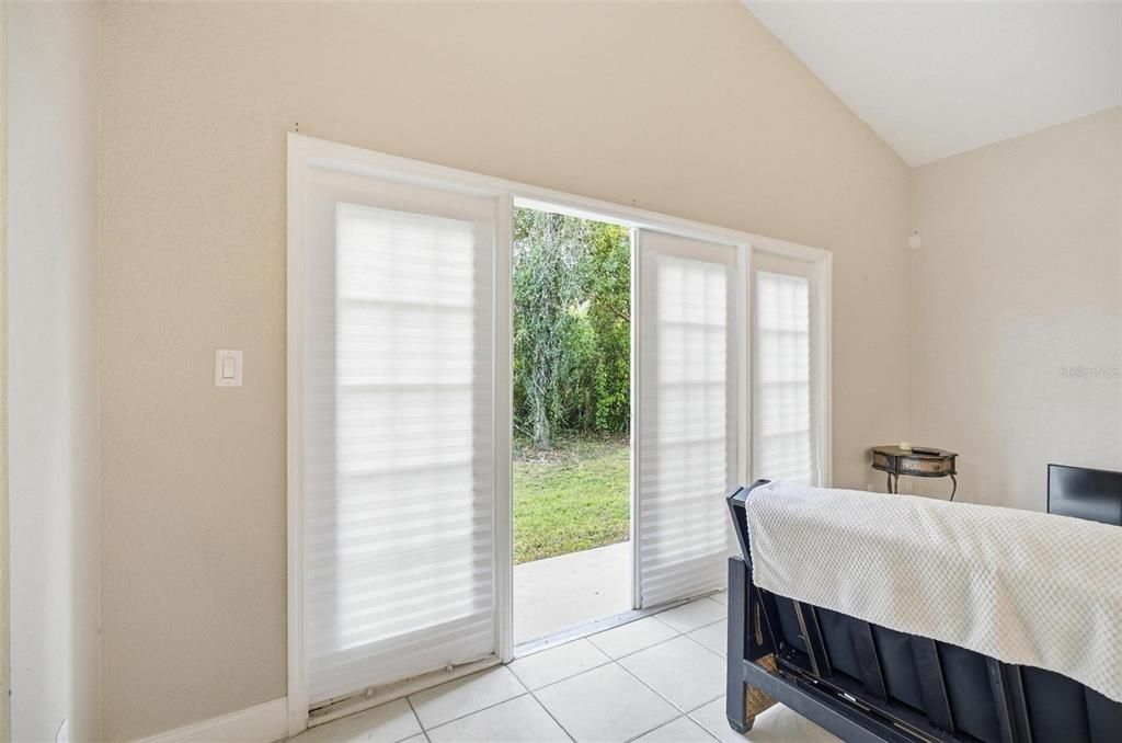 En Venta: $415,000 (3 camas, 2 baños, 1818 Pies cuadrados)